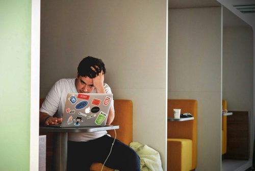 Financial fallouts: Seven in ten Gen Z’s have argued about finances with loved ones - Charles Stanley - IFA Magazine