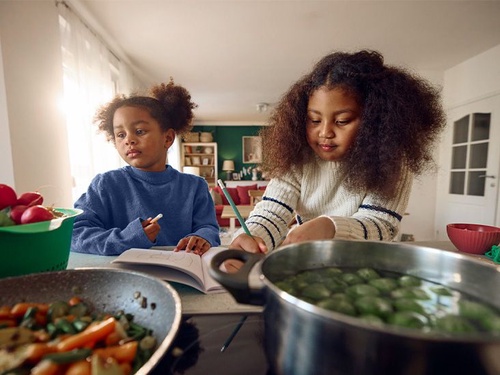 Unhealthy eating in early life may shape brain health in later life