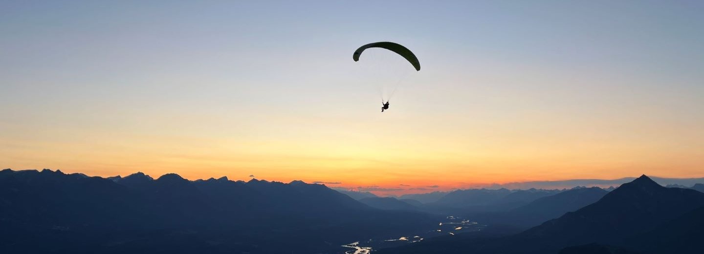 Mount 7, Paragliding, Golden, British Columbia, Columbia Mountains, Rocky Mountain Trench