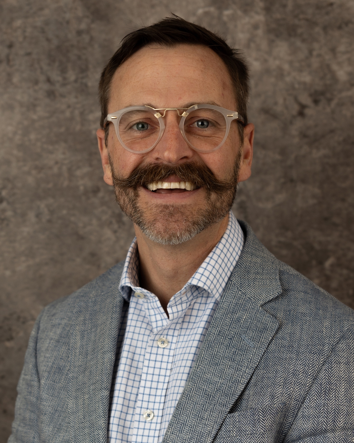 Advisor Image