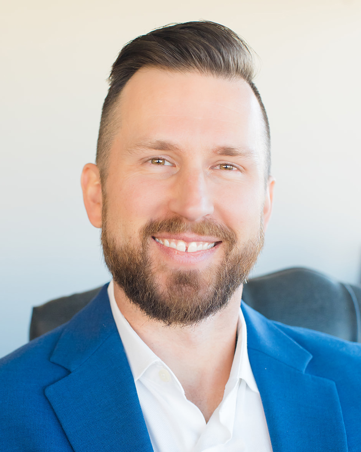 Advisor Image