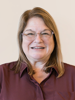 Photograph of Karen Iassogna