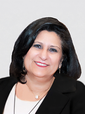 Photograph of Mina Mostoufi