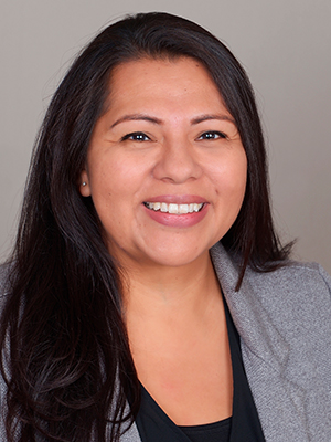 Photograph of Julia Leza Gardner