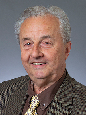 Photograph of Bob Pust