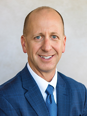 Photograph of Lynn Walstad