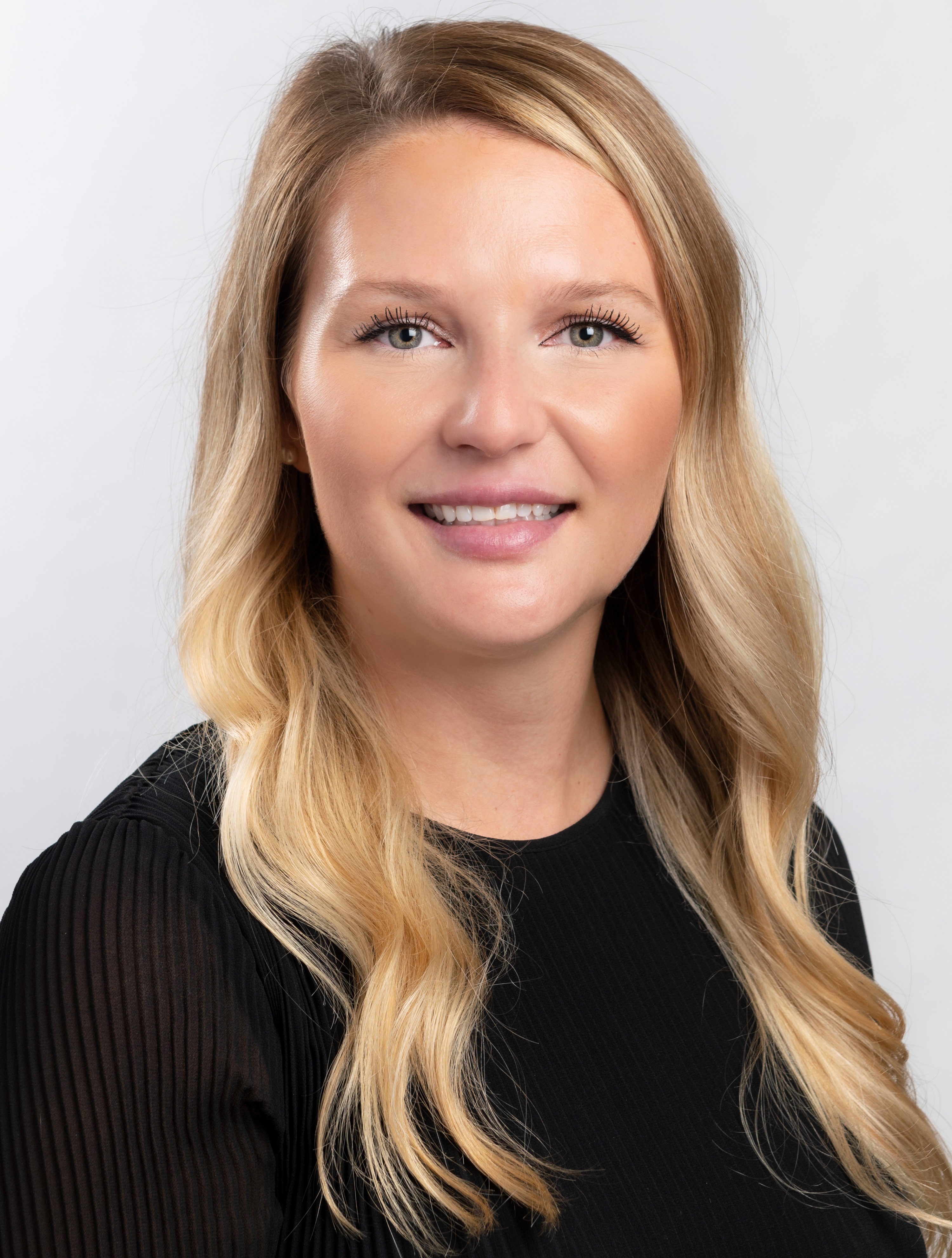 photo de profil pour le membre de l’équipe – Alicia Capek