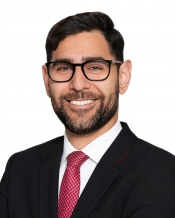 Profile Picture of Sam Vakili