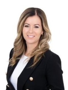 photo de profil pour le membre de l’équipe – Stephanie Raymond