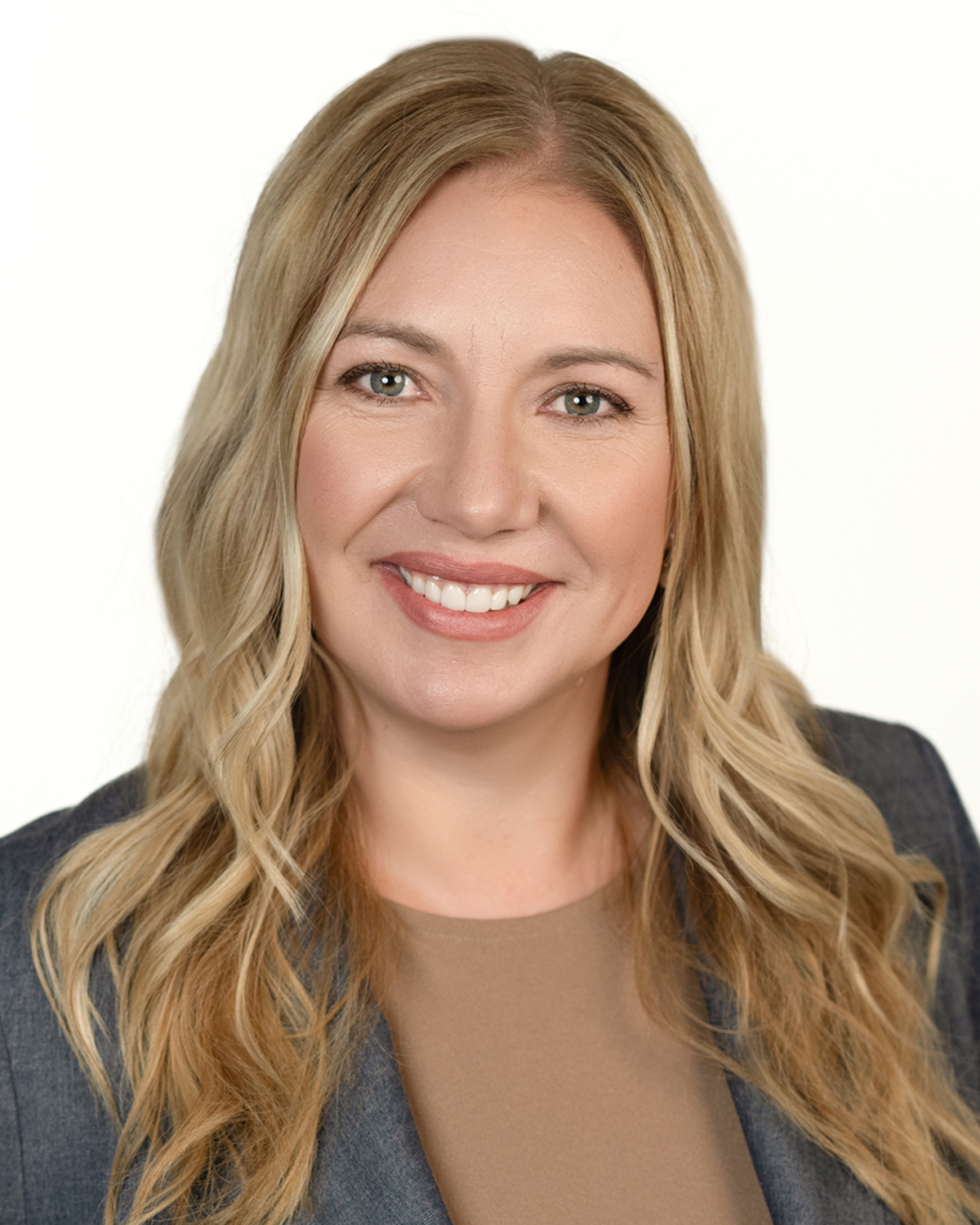 Profile Picture of Natalie Peace-Young