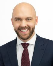 Profile Picture of Alexander Auld