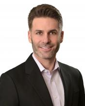 Profile Picture of Simon Jeffries